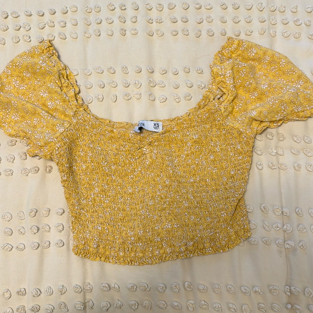 Hollister Crop Top
